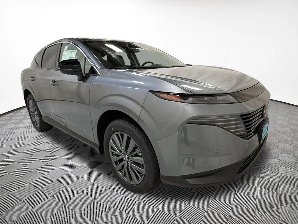 New 2026 Gray Nissan SL image 4