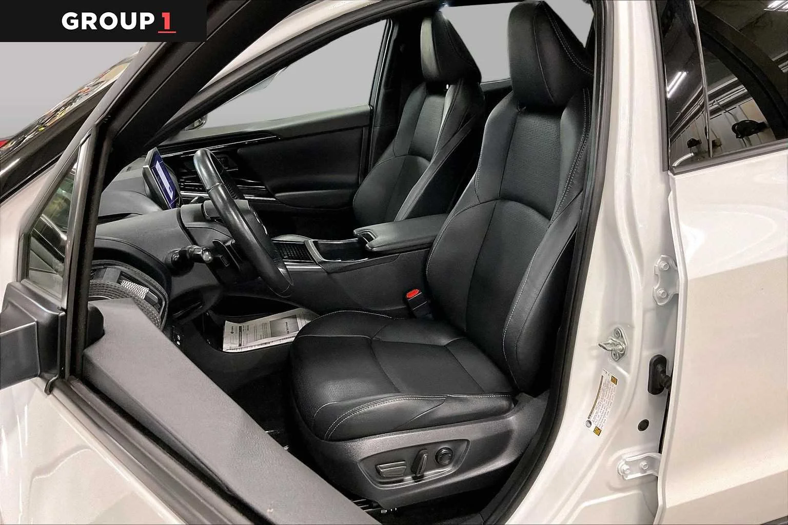 Certified Used 2023 Cosmic White Pearl 2-Tone Subaru Touring image 7