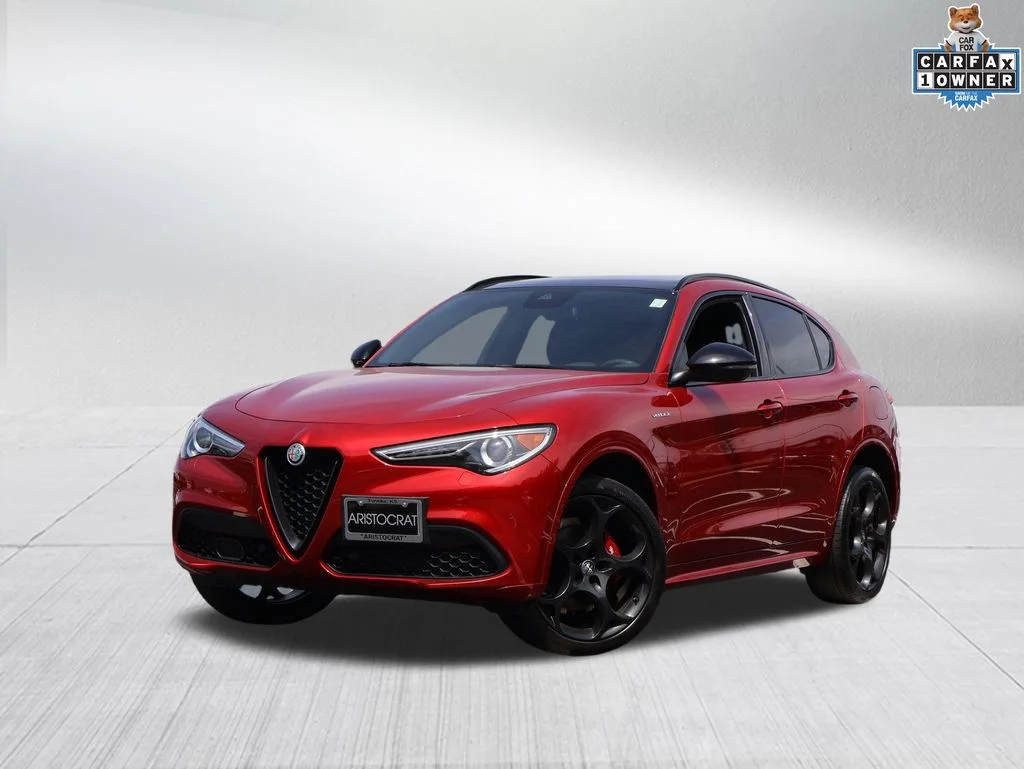 2023 Alfa Romeo Stelvio Veloce AWD's photo