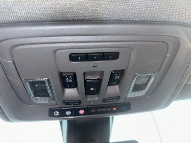 Used 2020 Black Chevrolet LTZ image 12