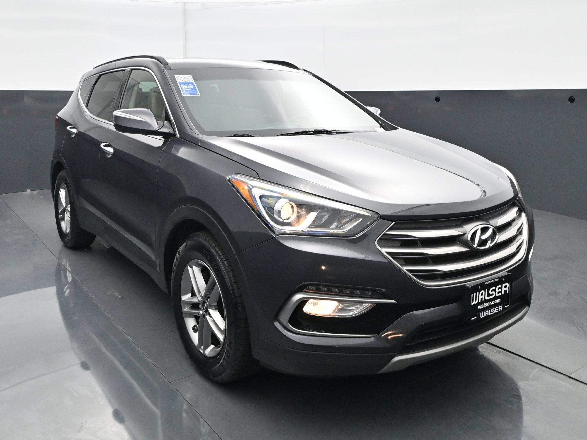 Certified Used 2018 Platinum Graphite Hyundai 2.4L Auto image 9