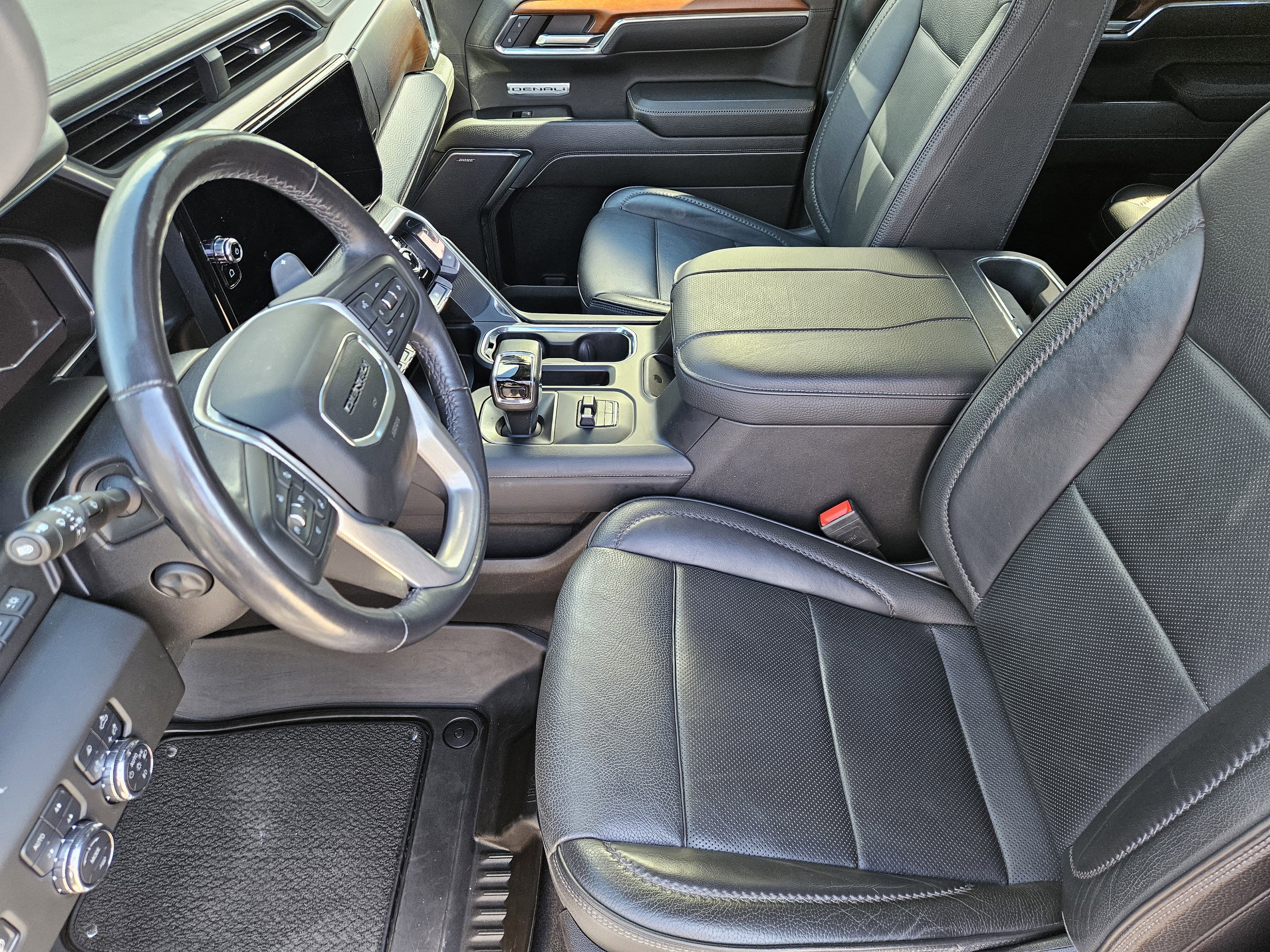 Used 2023 Onyx Black GMC Denali image 14