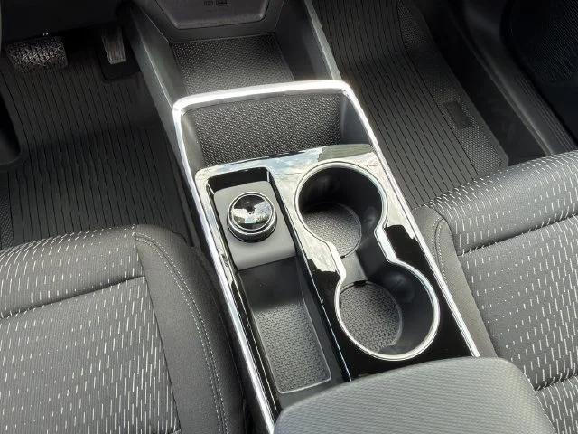2027 Chevrolet Equinox LT - Photo 14