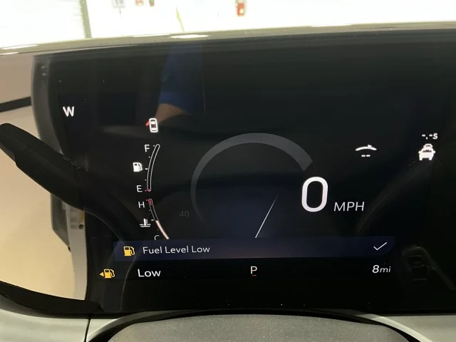 New 2026 Summit White Buick Preferred image 24