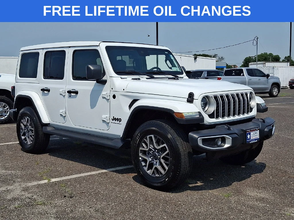 Used 2025 White Jeep 4-Door Sahara 4x4 image 1