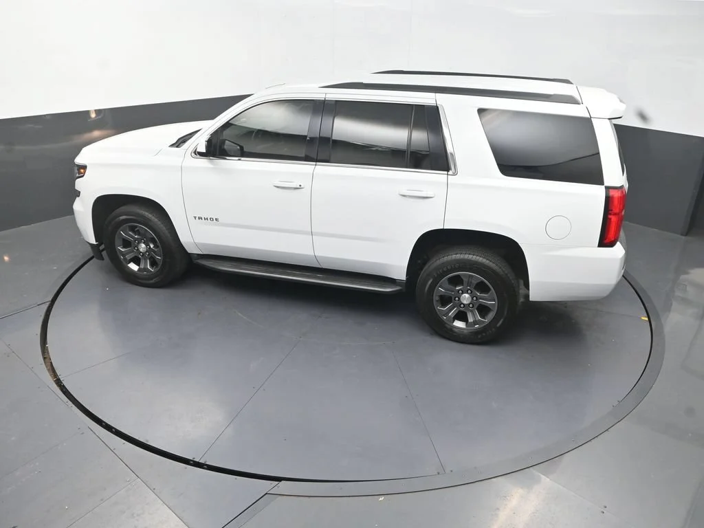Used 2018 White Chevrolet LS image 20
