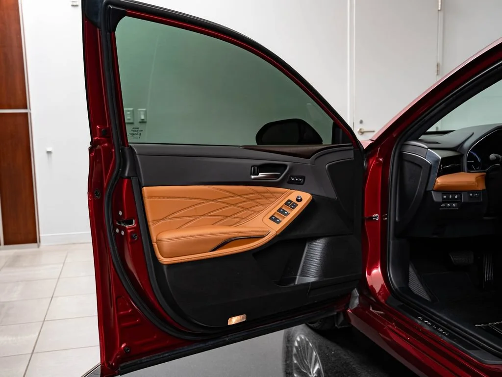 Used 2020 Ruby Flare Pearl Toyota Limited image 27