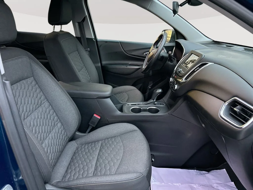 Used 2019 Blue Chevrolet LT image 28