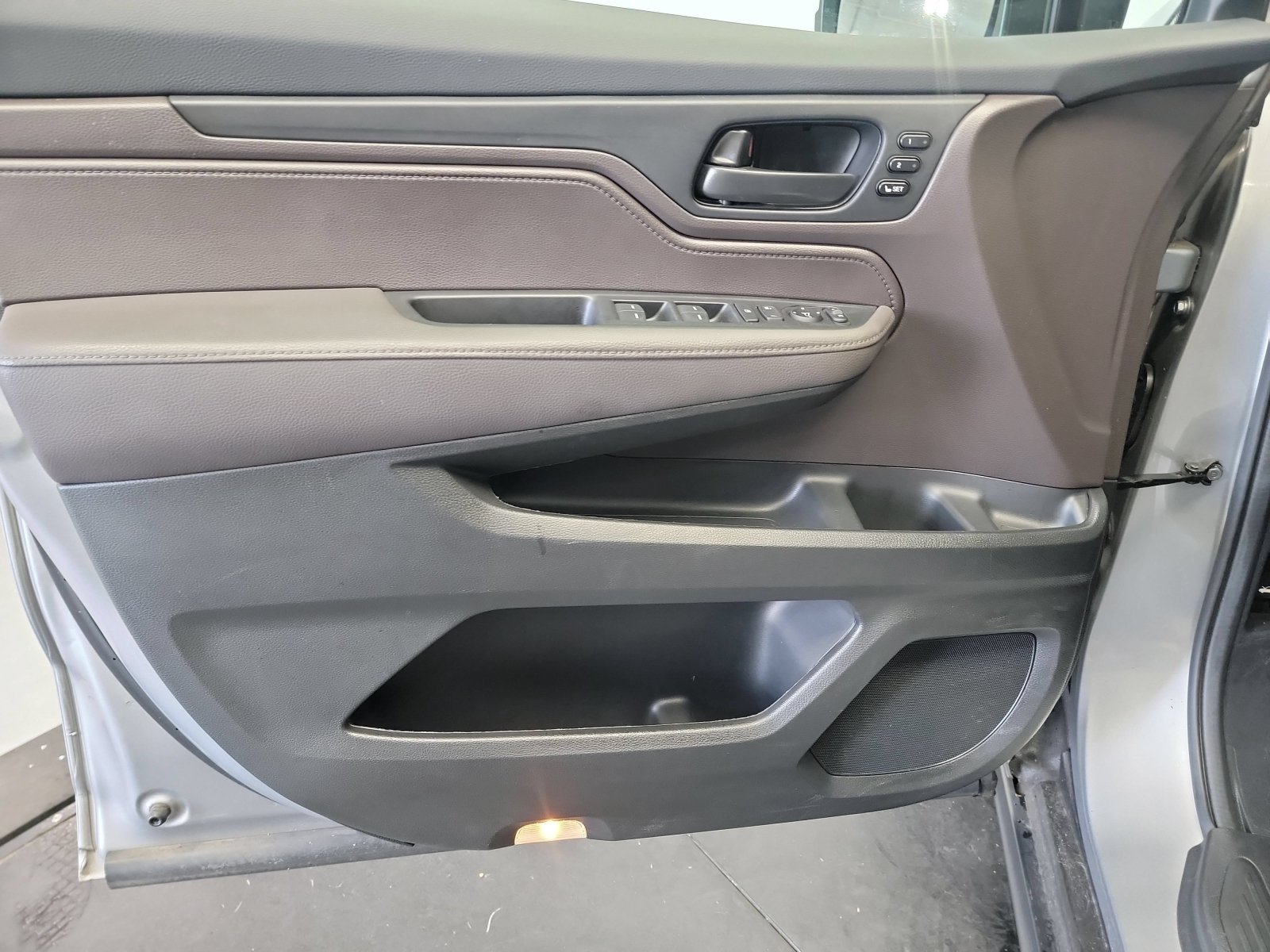 2024 Honda Odyssey EX-L - Photo 43