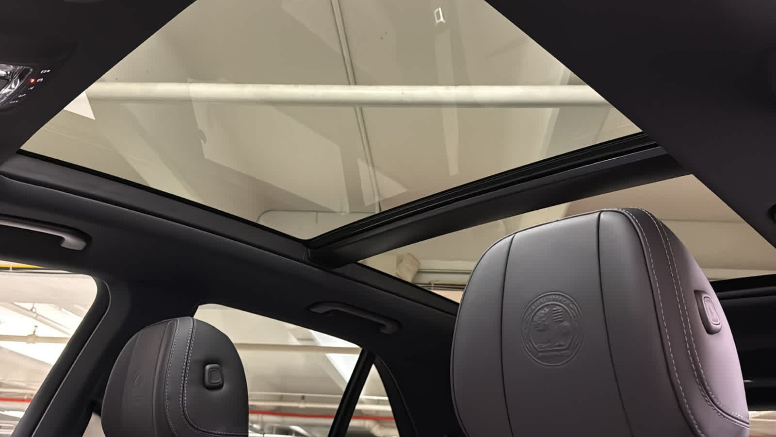 New 2026 Twilight Blue Metallic Mercedes-Benz AMG® GLE 53 image 26