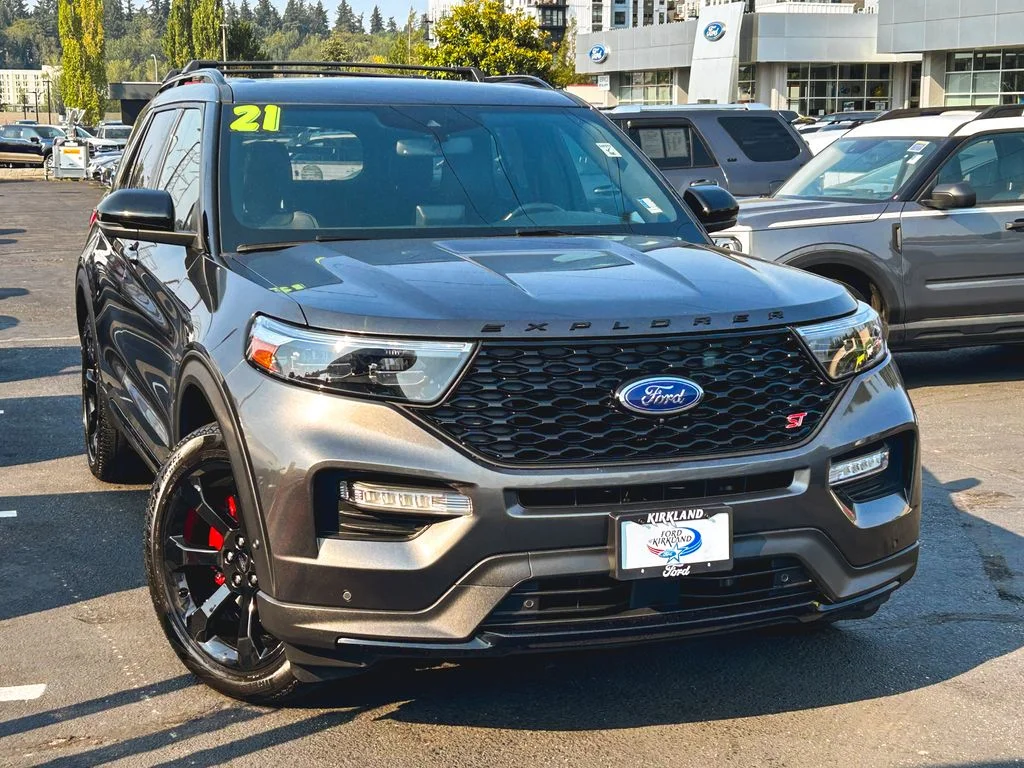 Used 2020 Magnetic Metallic Ford ST image 1