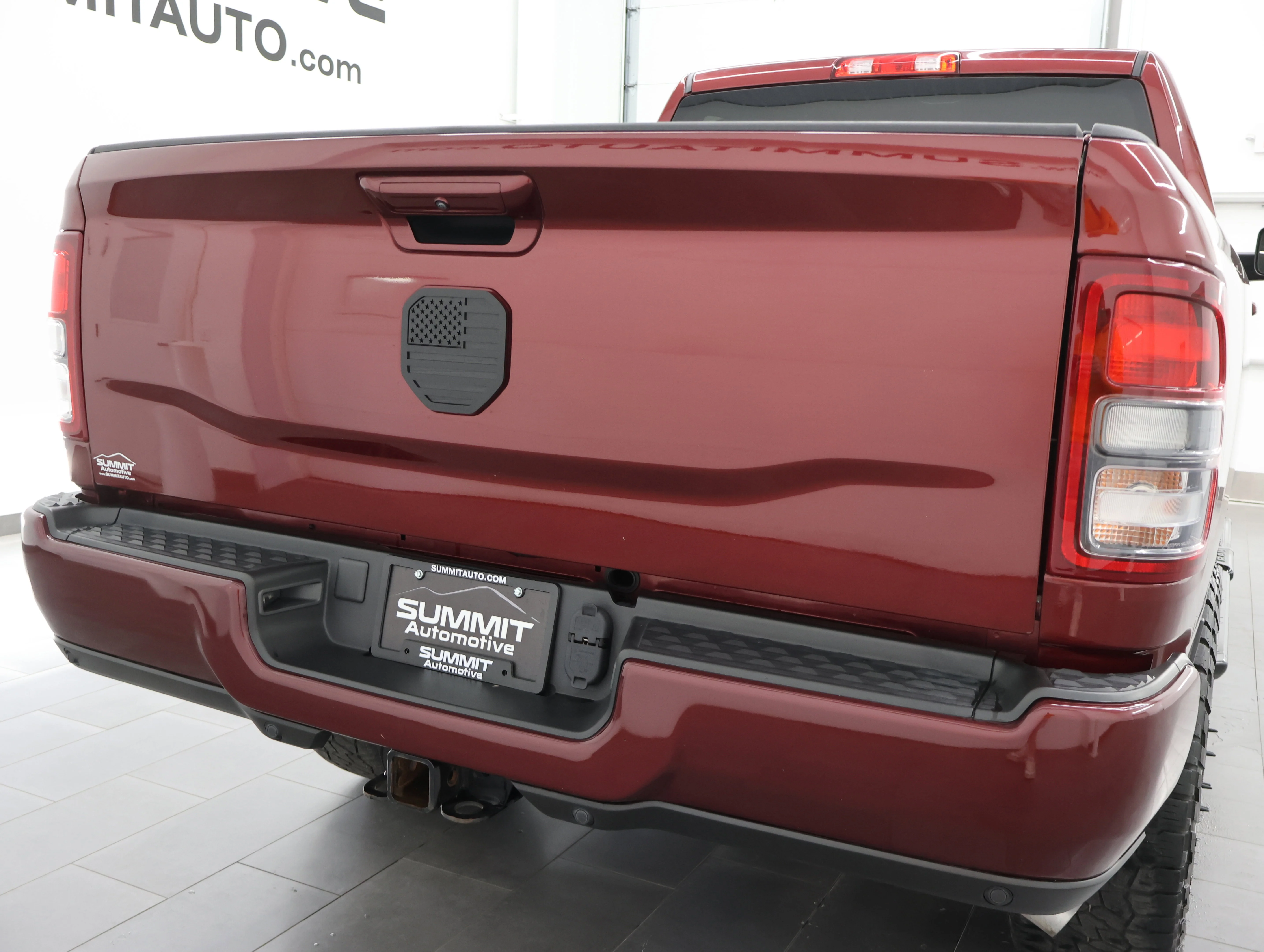 Used 2022 Delmonico Red Pearlcoat Ram Big Horn image 27