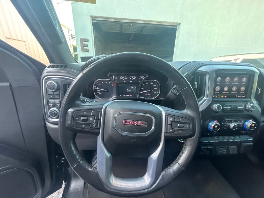 Used 2020 Black GMC SLT image 13