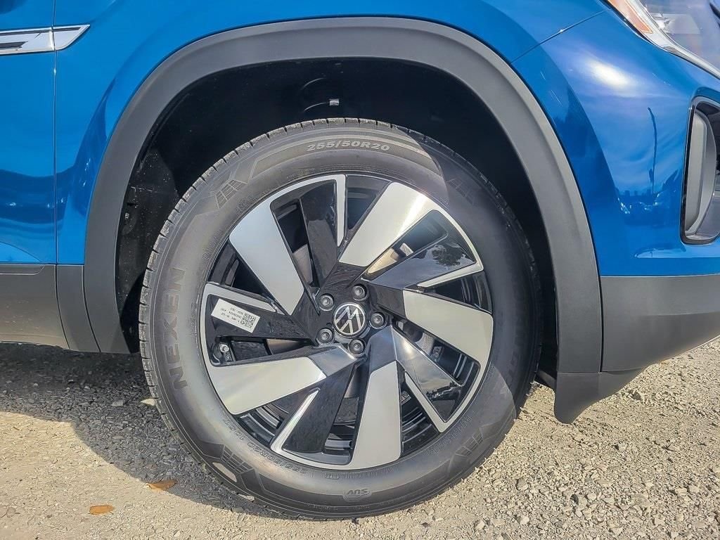 2026 Volkswagen Atlas Cross Sport SE w/Tech - Photo 6