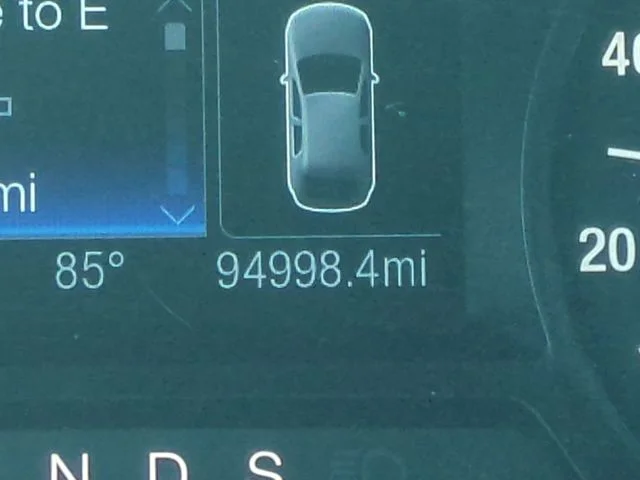 Used 2020 White Ford SE image 23