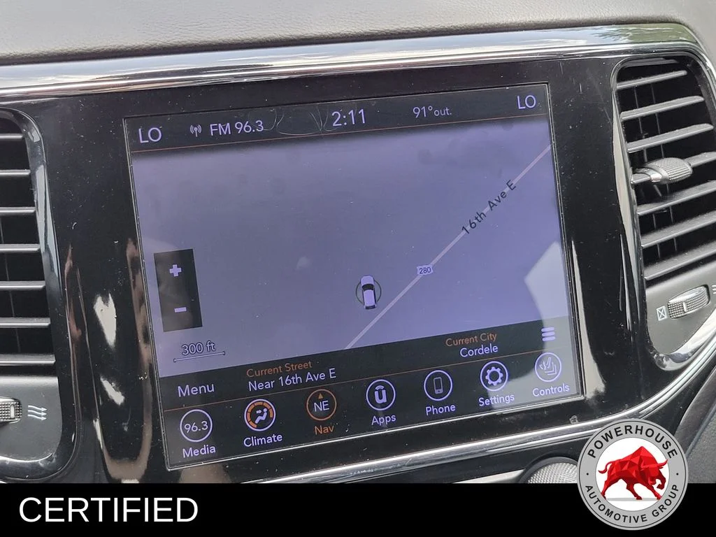 Used 2020 White Jeep Overland image 27