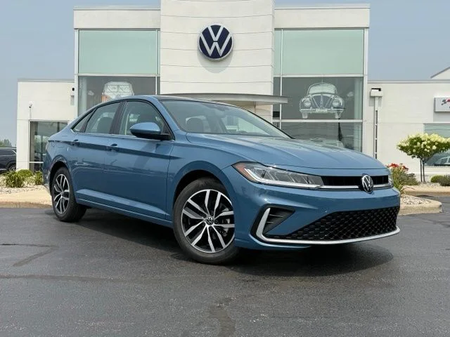 New 2026 Blue Volkswagen 1.5T SE image 1