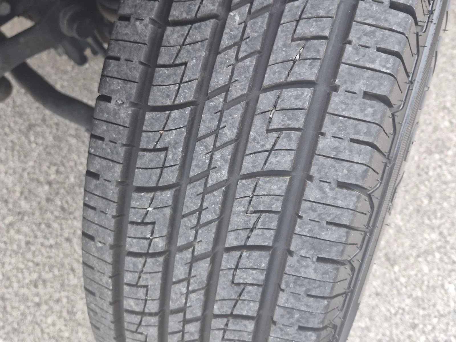 Used 2023 Granite Crystal Metallic Clearcoat Jeep Freedom image 12