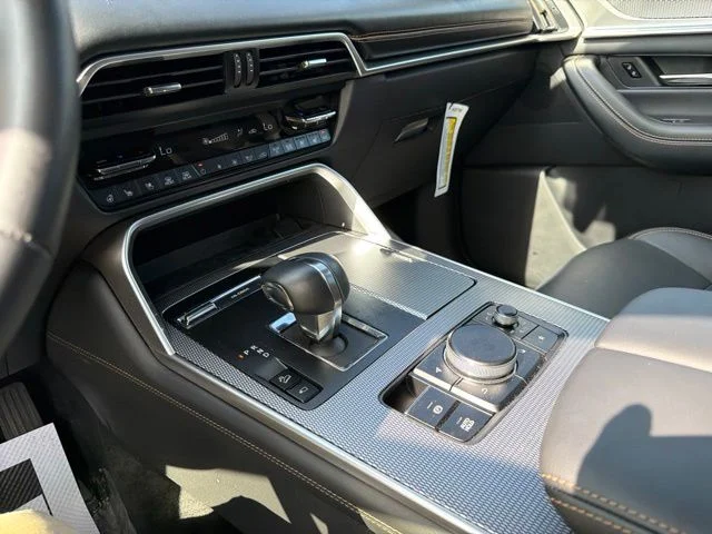 2026 Mazda CX-90 Premium Plus Package - Photo 37