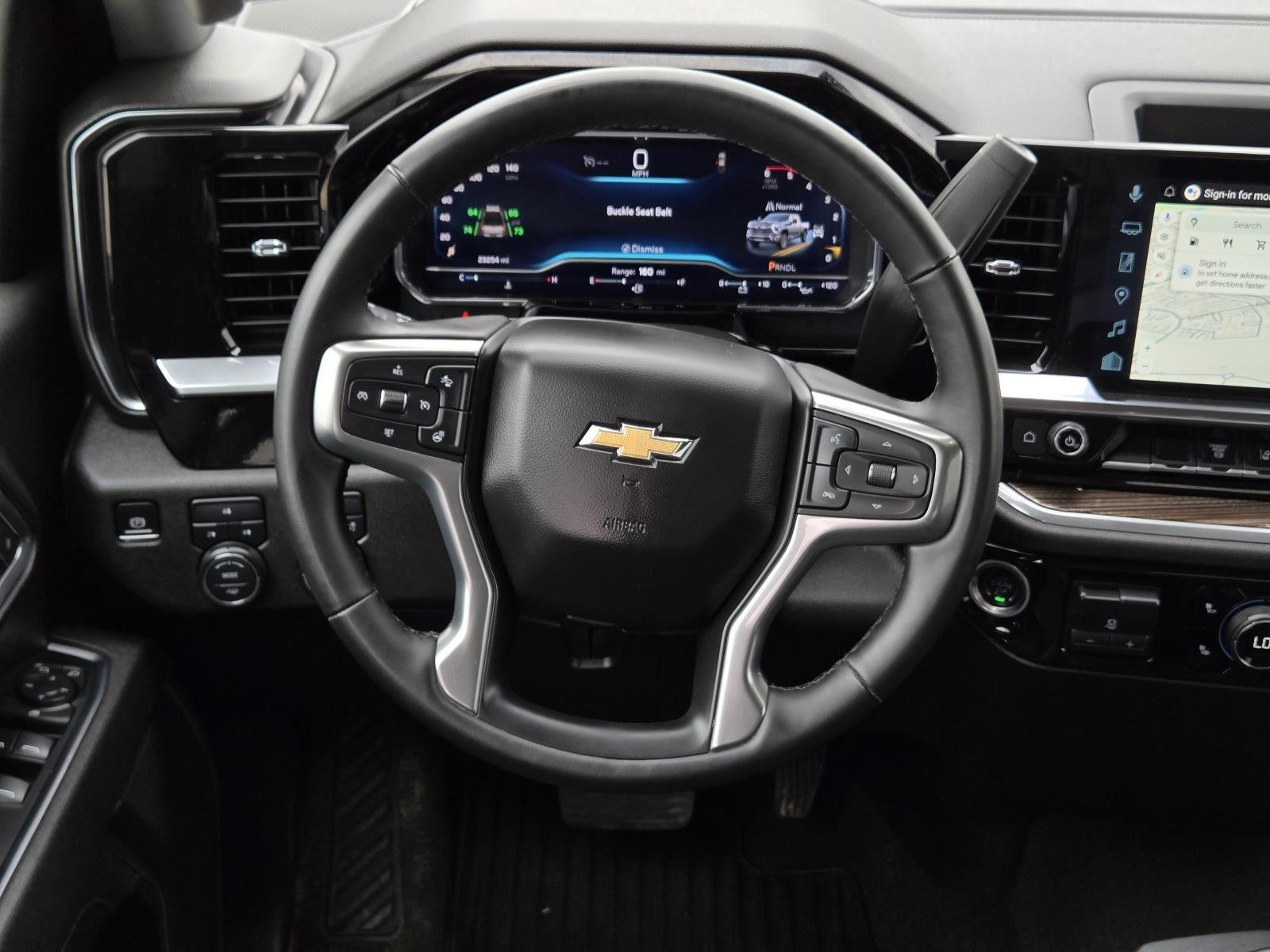 Used 2025 Summit White Chevrolet LT image 25