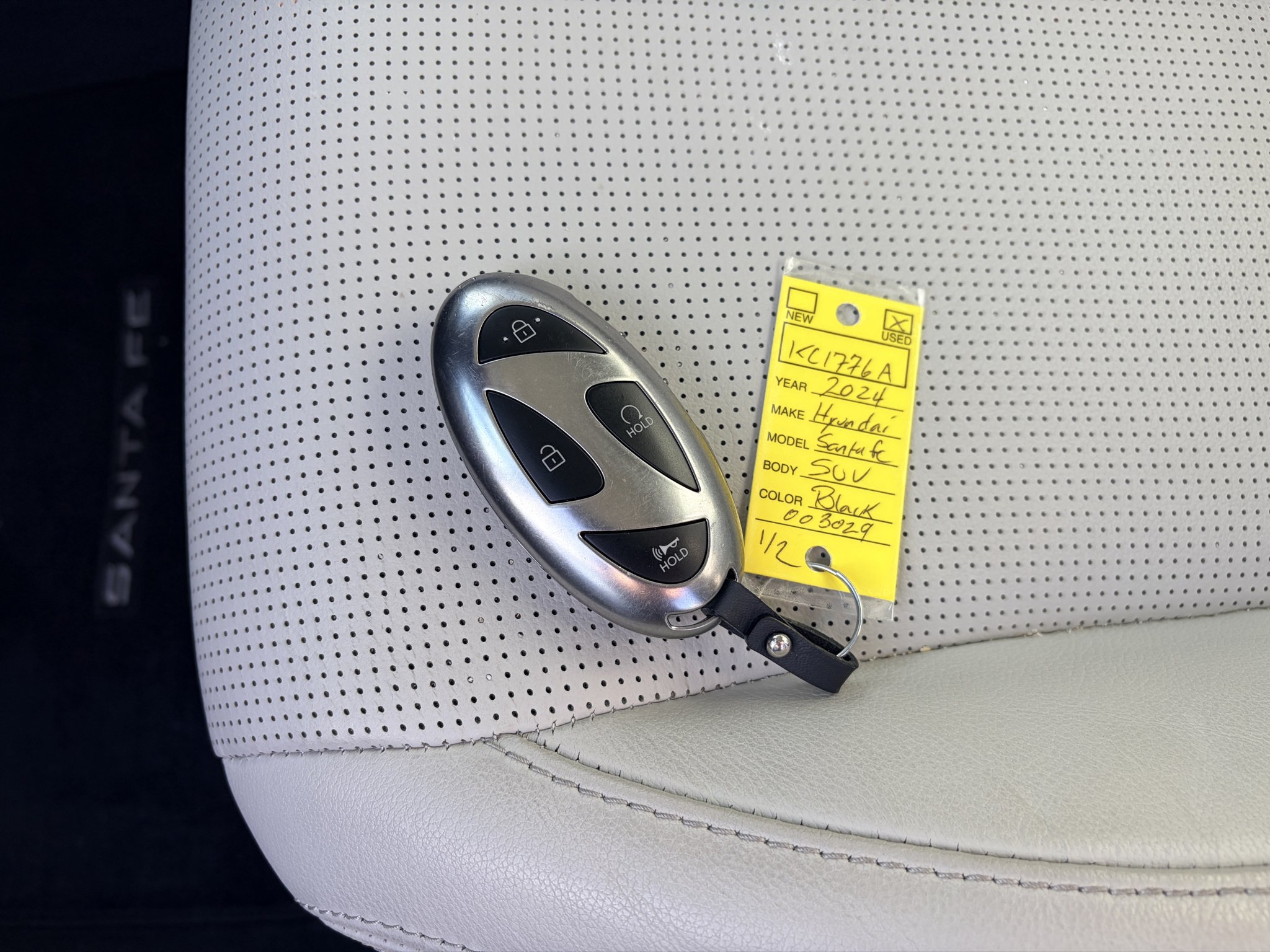 Certified Used 2024 Phantom Black Hyundai Limited image 24