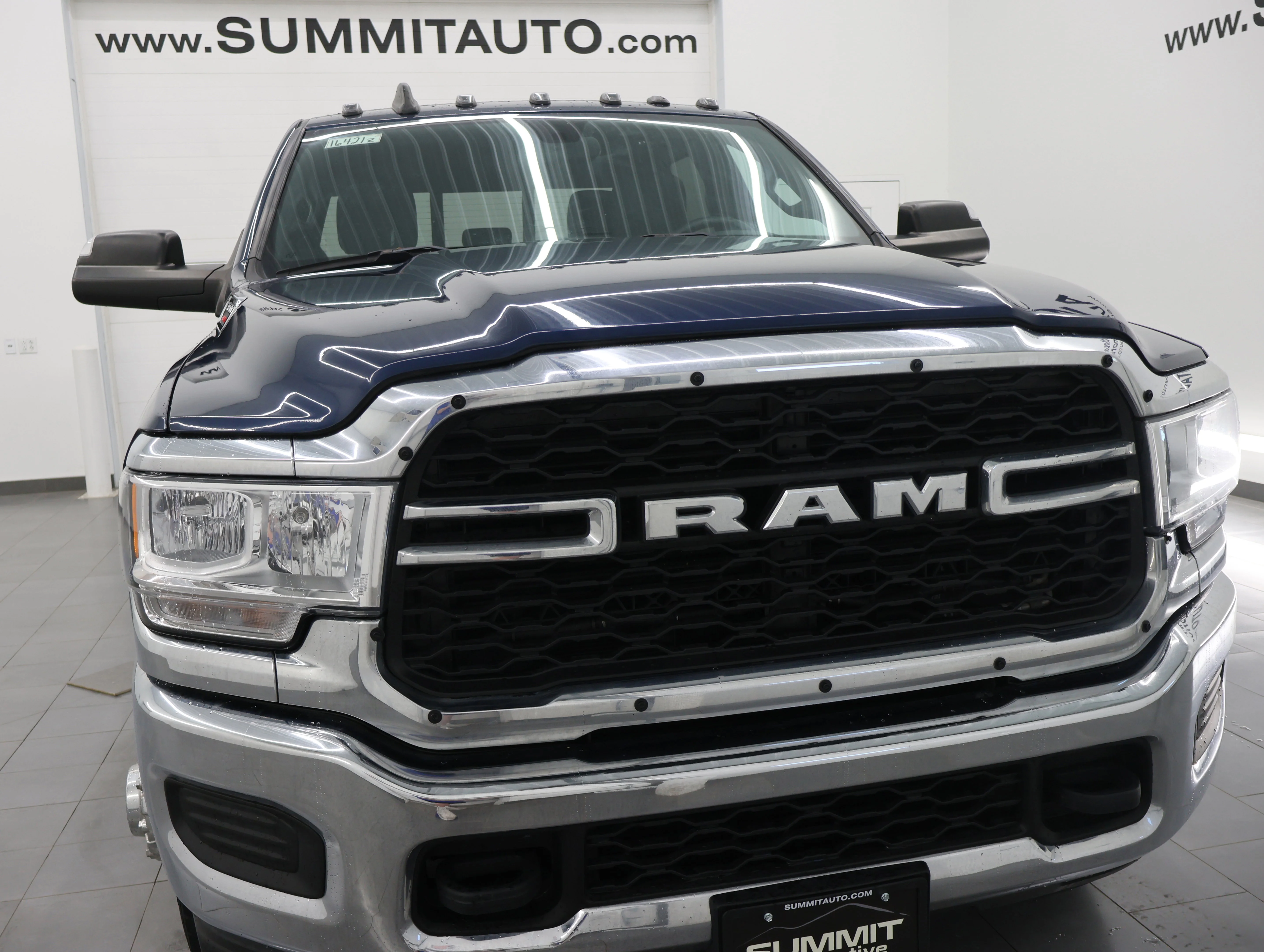 Used 2022 Patriot Blue Pearlcoat Ram Tradesman image 21