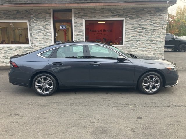 2023 Honda Accord EX photo 4