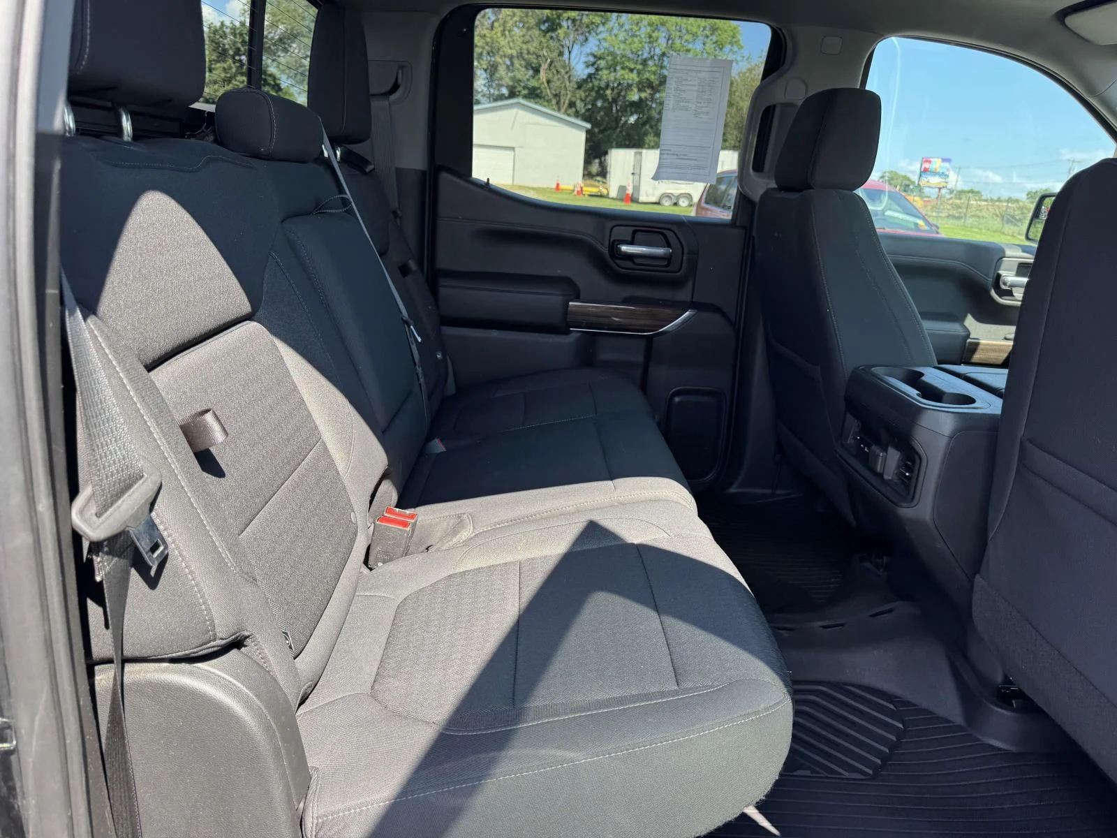 Used 2021 Mosaic Black Metallic Chevrolet RST image 18