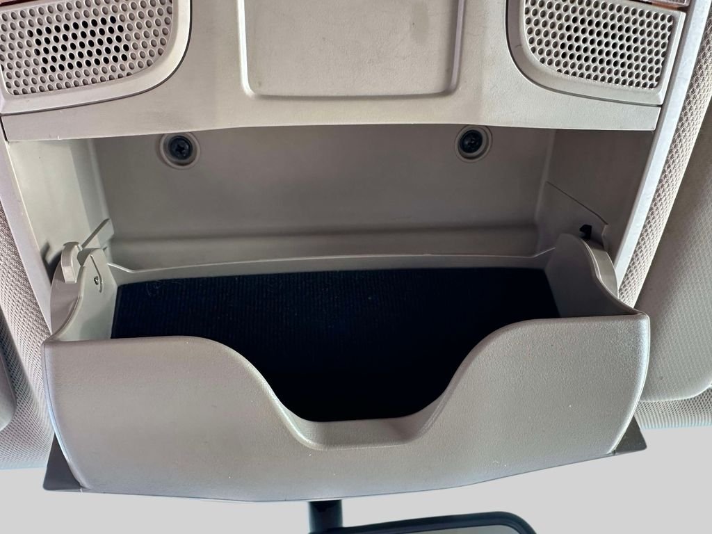 Used 2018 Black Hyundai SEL Plus image 32