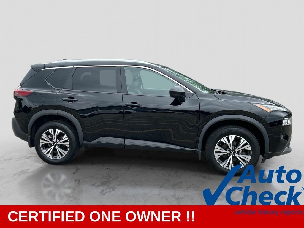 Used 2023 Black Nissan SV image 2