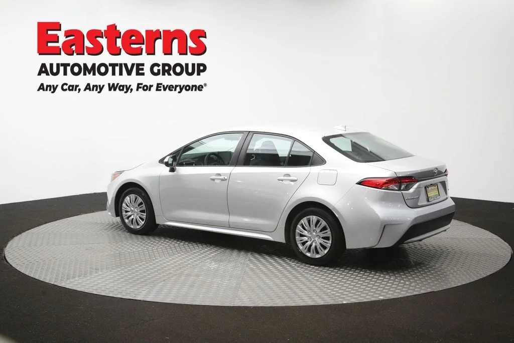 Used 2022 Silver Toyota LE image 62