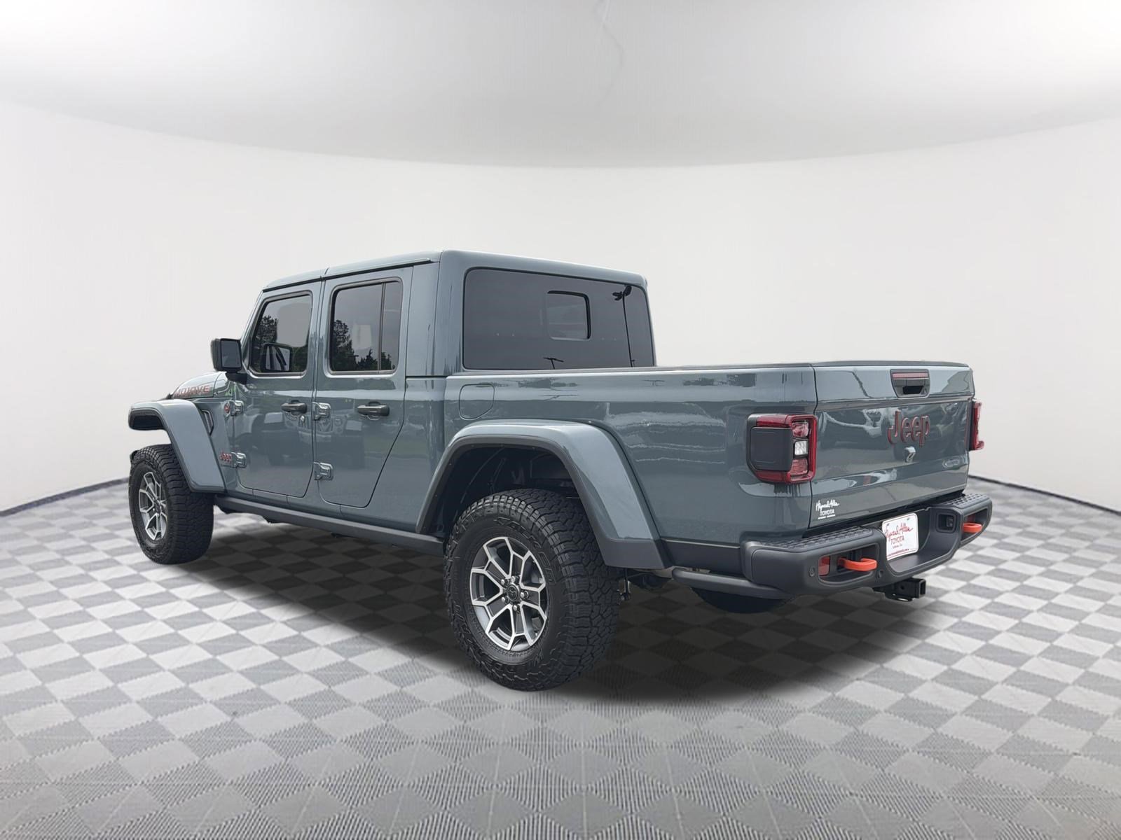 Used 2025 Anvil Clearcoat Jeep Mojave image 16