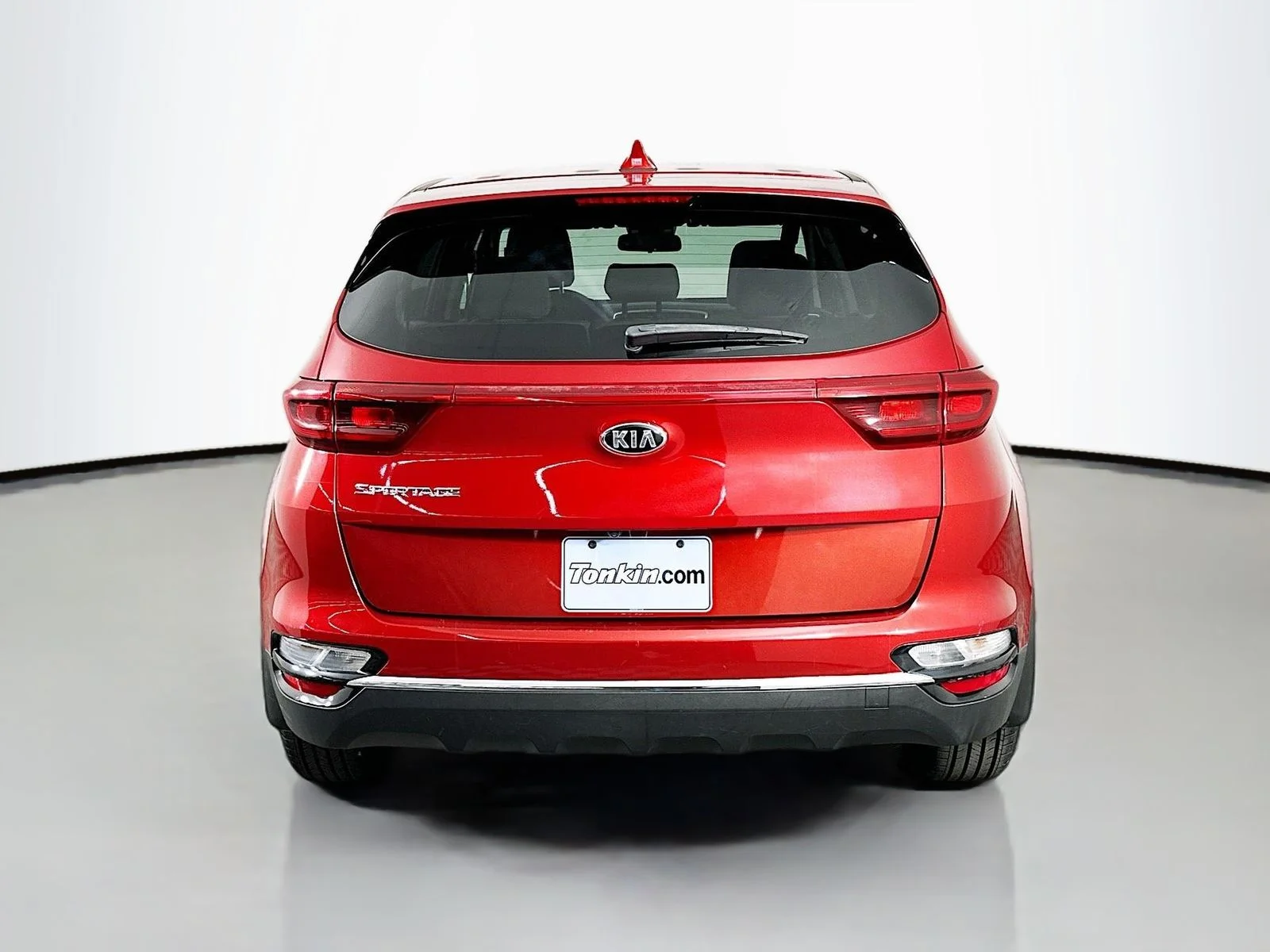 Used 2021 Hyper Red Kia LX image 7