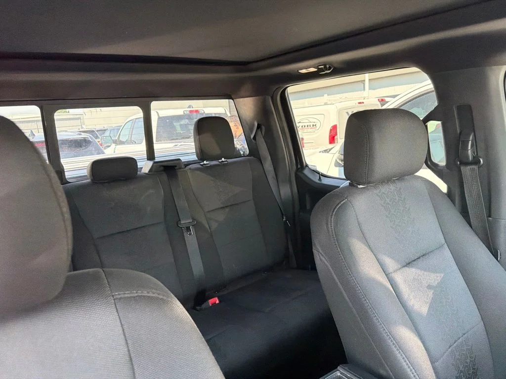 Used 2020 Black Ford XLT image 31
