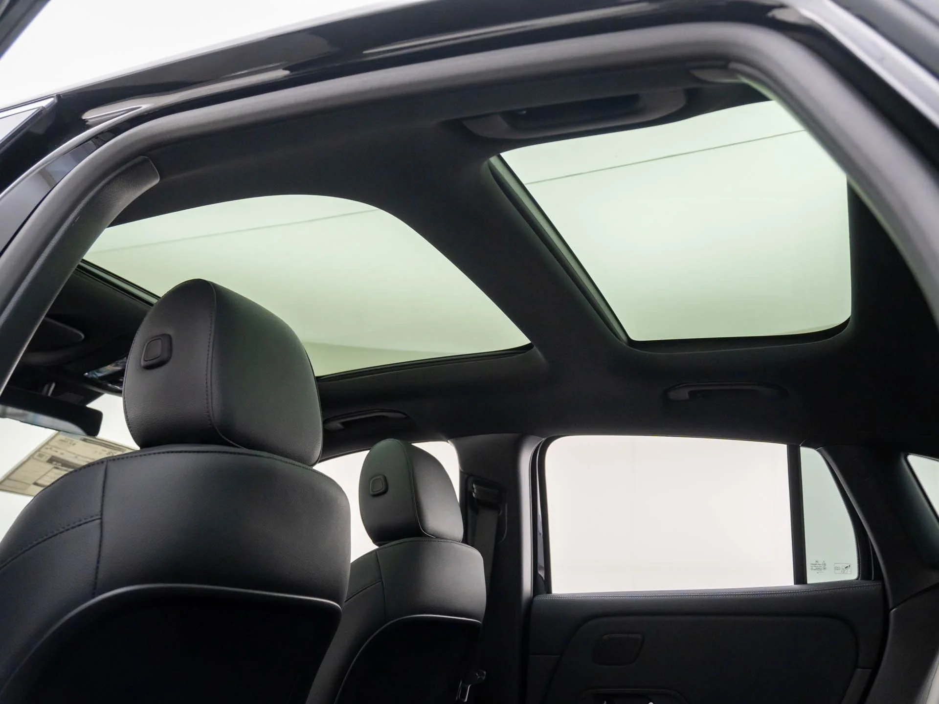 New 2026 Black Mercedes-Benz GLA 250 image 18