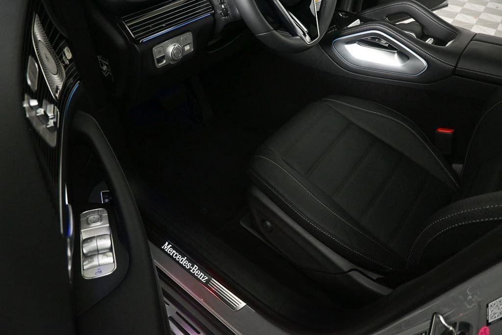 New 2026 MANUFAKTUR Alpine Grey Mercedes-Benz GLE 450 image 8