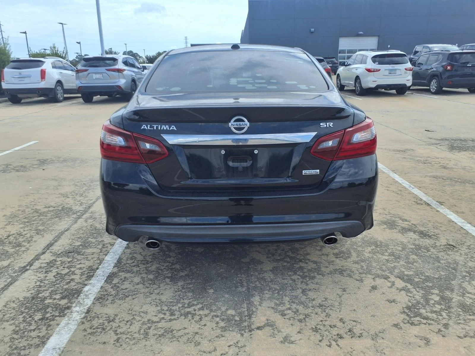Used 2018 Black Nissan 2.5 SR image 6