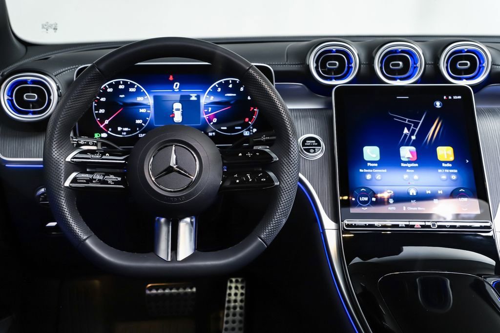 New 2026 Black Mercedes-Benz GLC 300 image 30