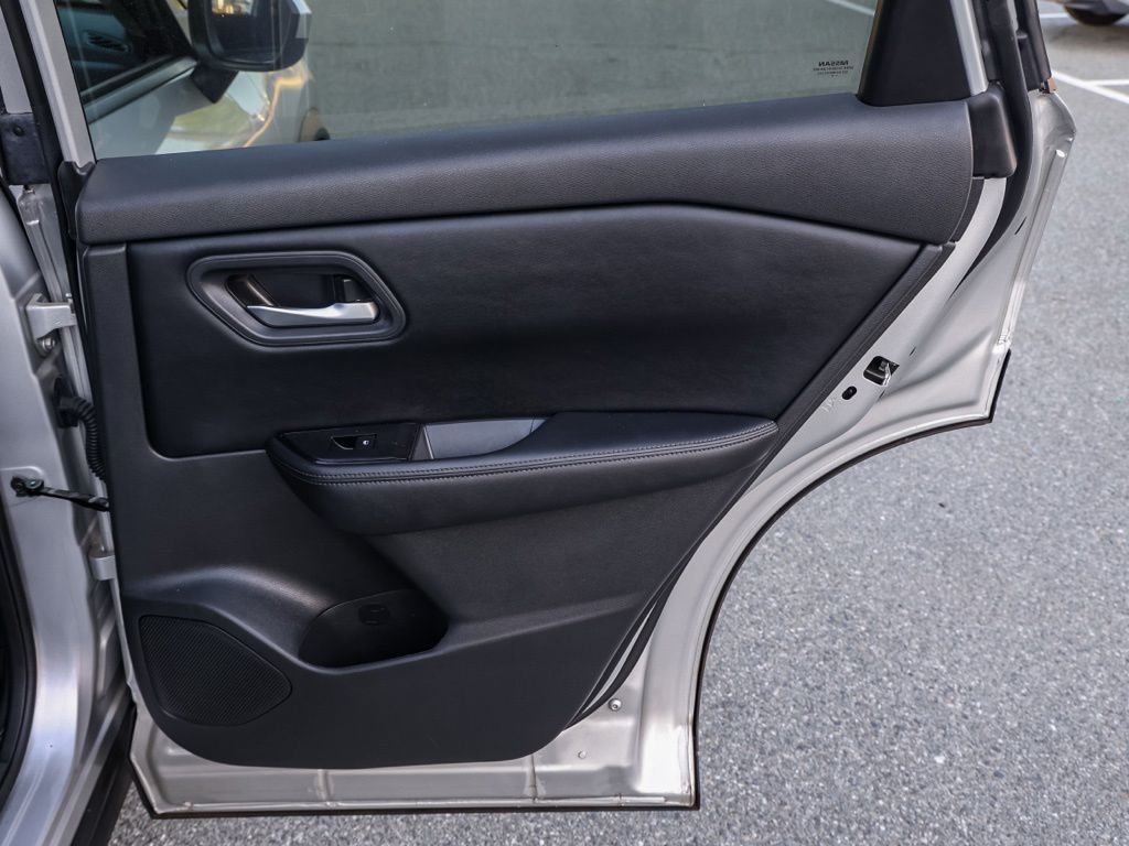 Used 2024 Silver Nissan SV image 18