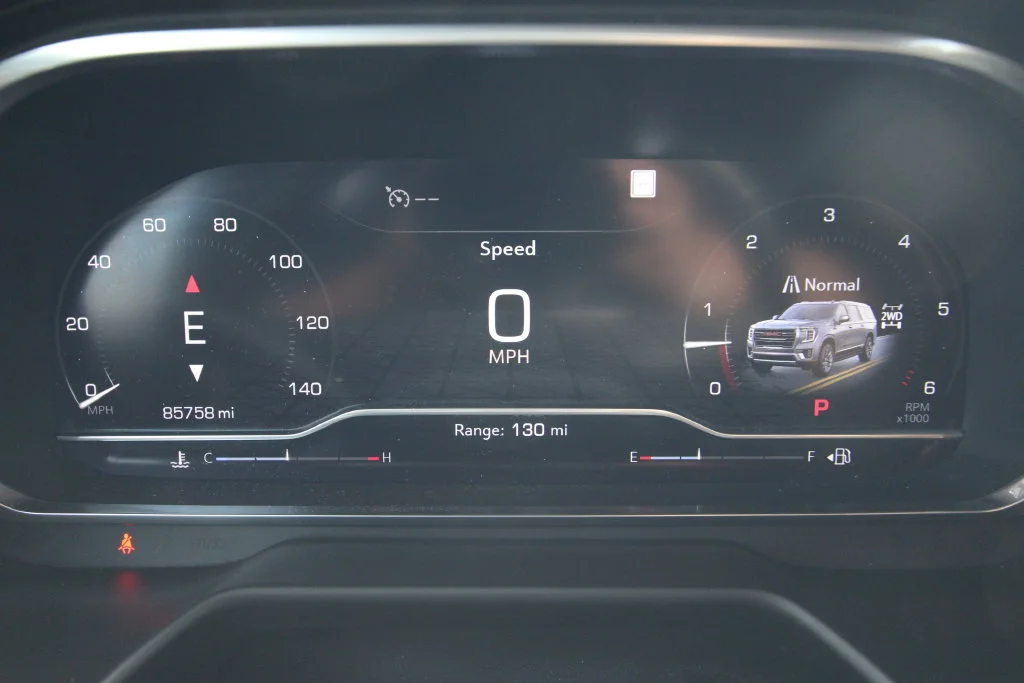 Used 2022 Gray GMC SLT image 43