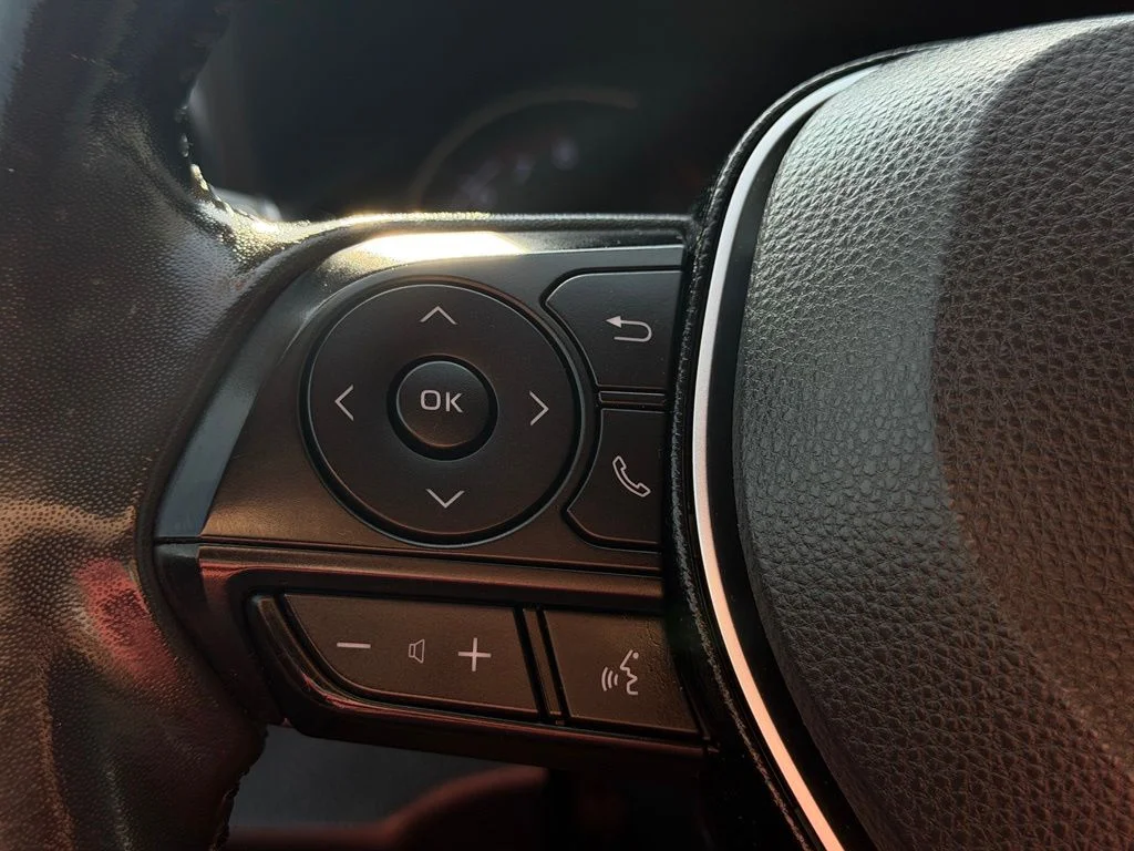 Used 2019 Silver Toyota Limited image 18