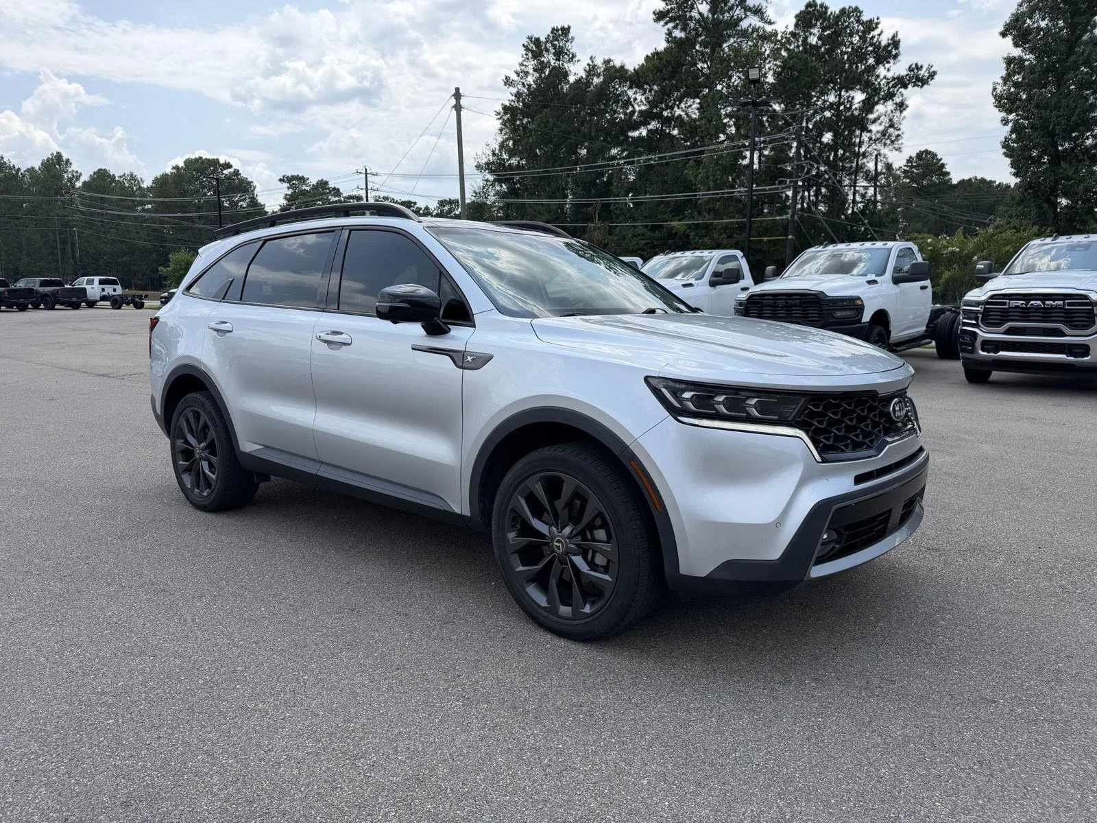 Used 2021 Sparkling Silver Kia SX Prestige X-Line image 3