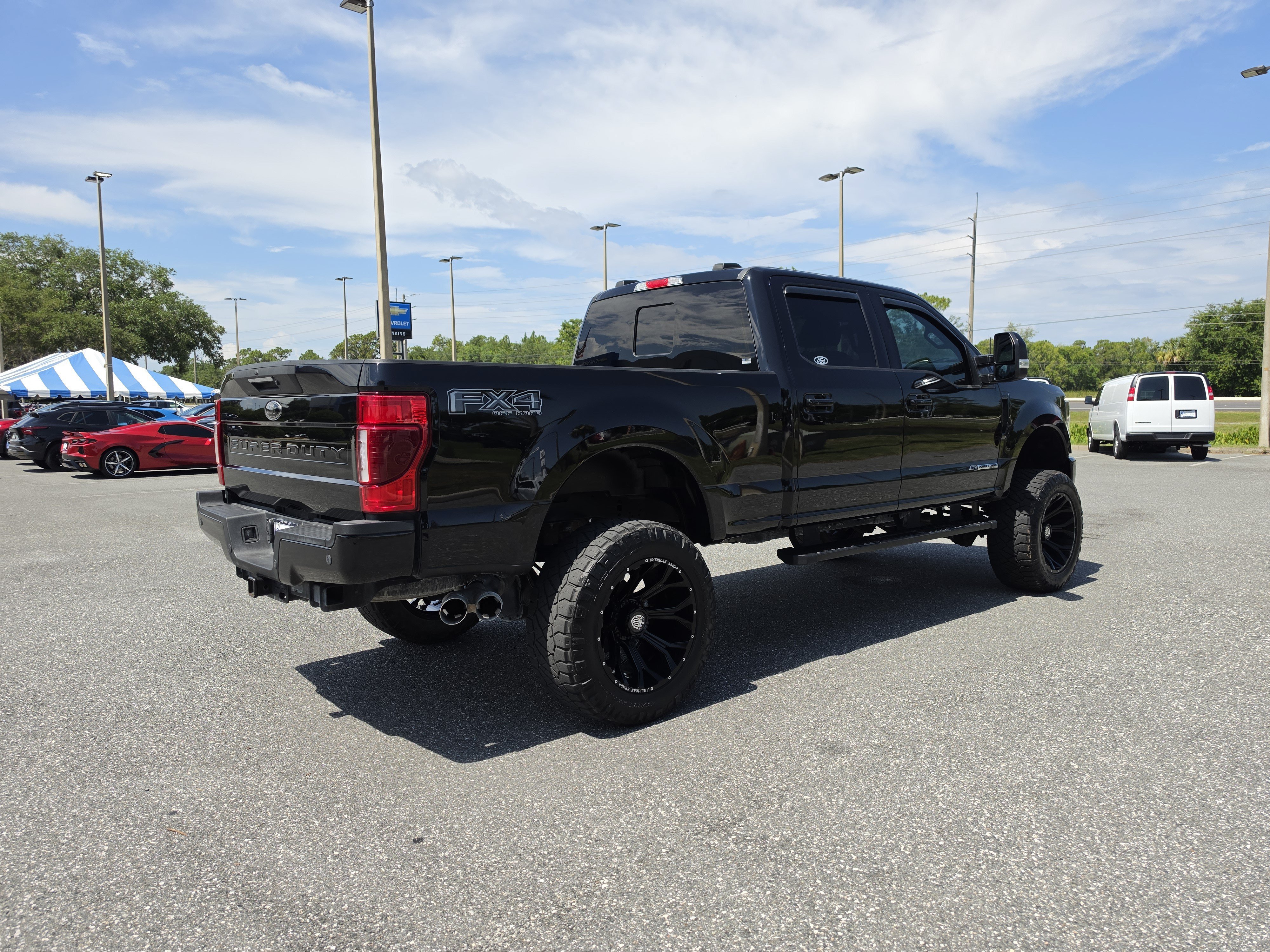 Used 2022 Black Metallic Ford LARIAT image 4