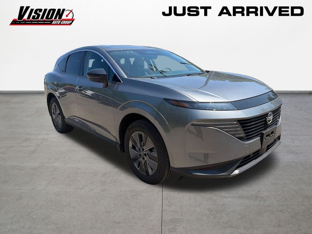 Used 2026 Gray Nissan SL image 3