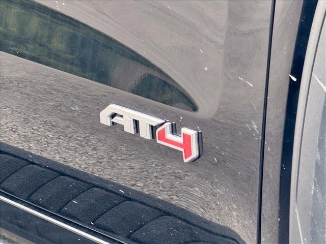 Used 2026 Onyx Black GMC AT4 image 4