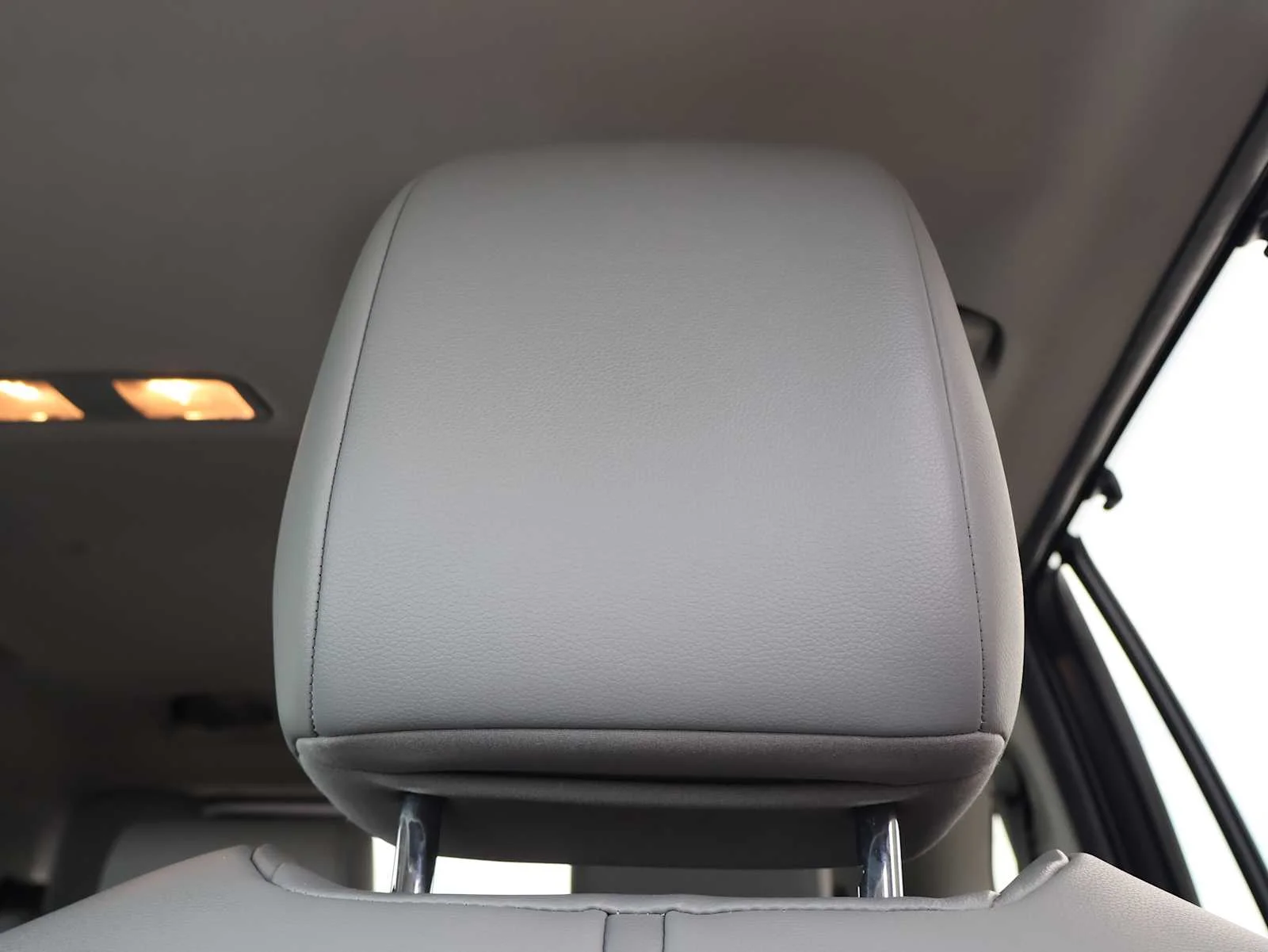 Used 2020 Magnetic Gray Metallic Toyota XLE image 14