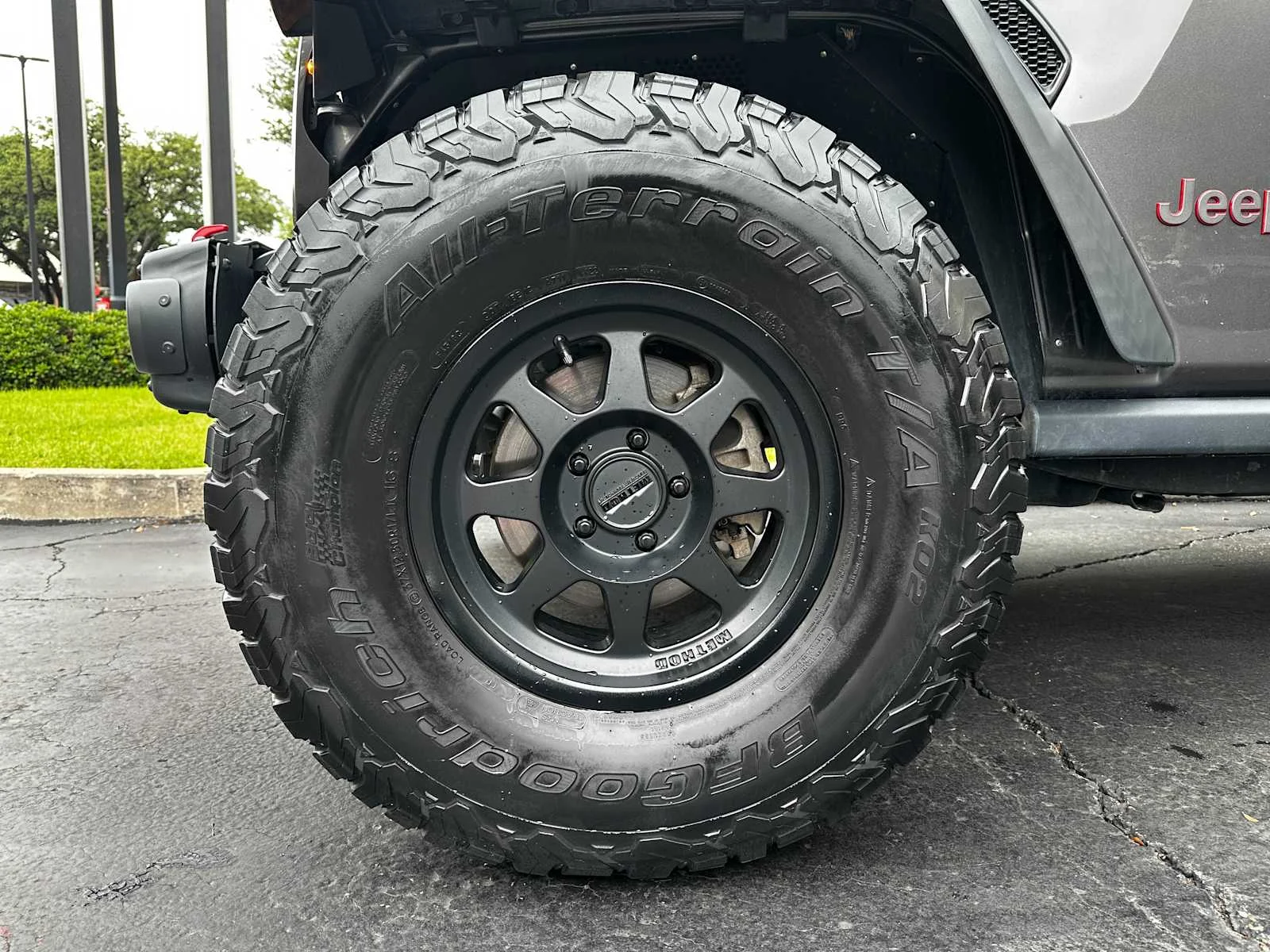 Used 2023  Jeep Rubicon image 7