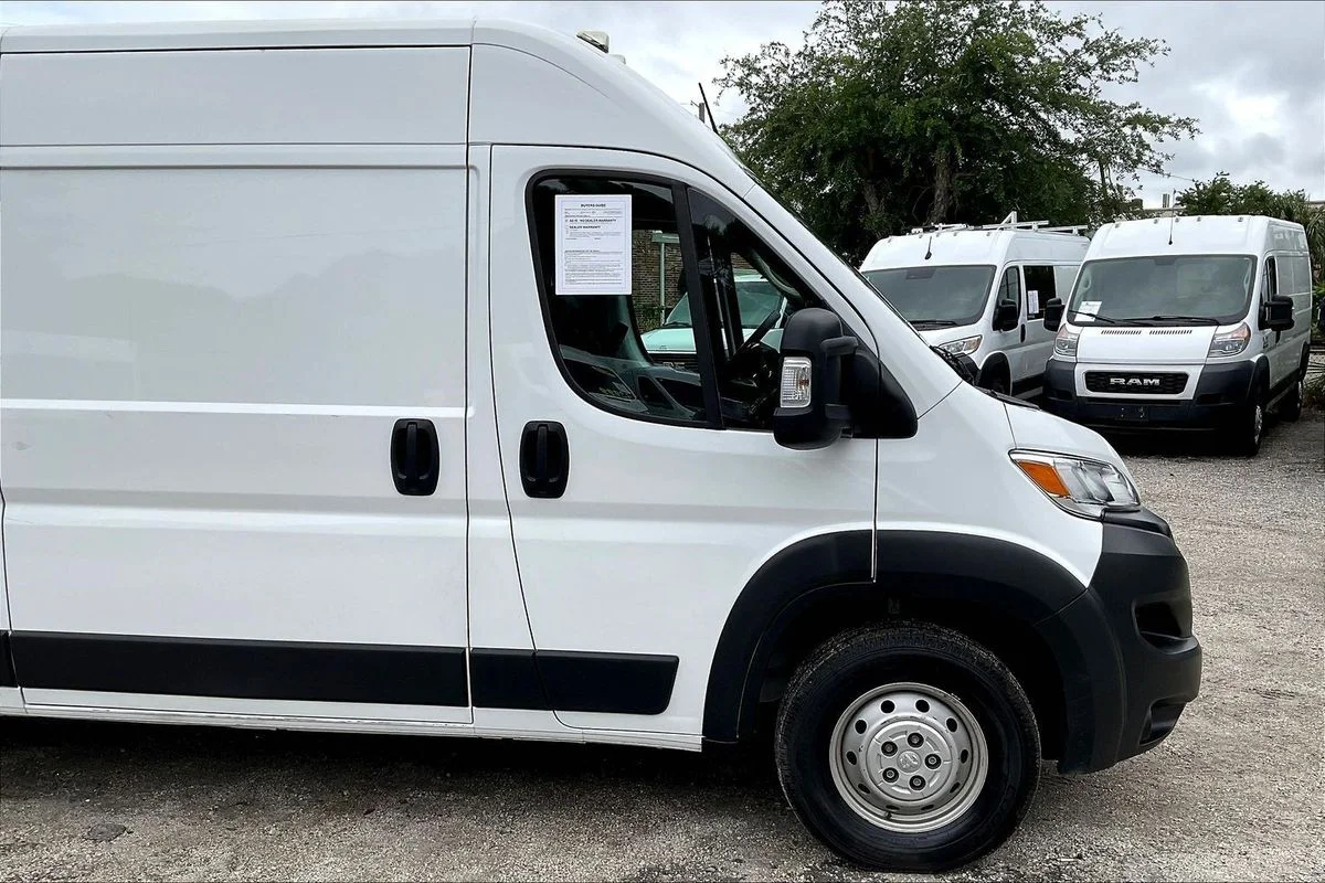 Used 2023  Ram Cargo Van High Roof 159" WB image 17