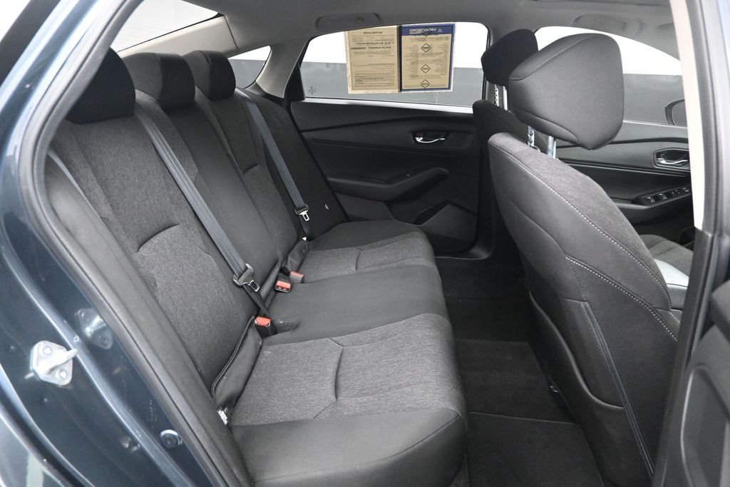 Used 2023  Honda EX image 12