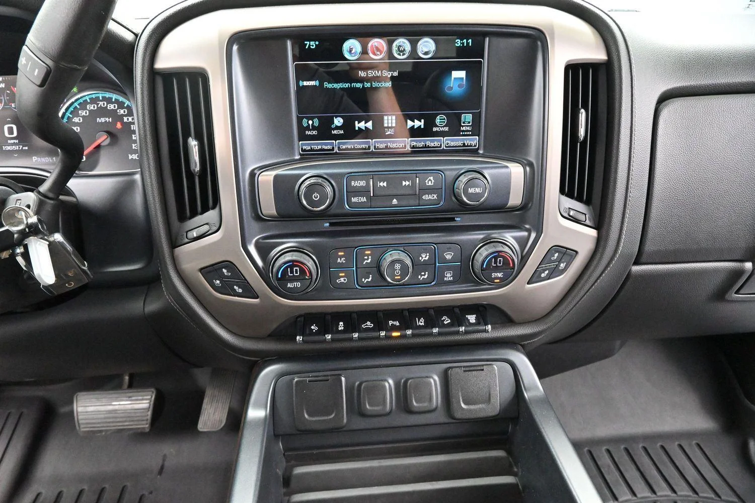 Used 2017 DARK SLATE METALLIC GMC Denali image 22